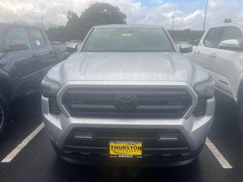 New 2025 Toyota Tacoma SR5 image 2
