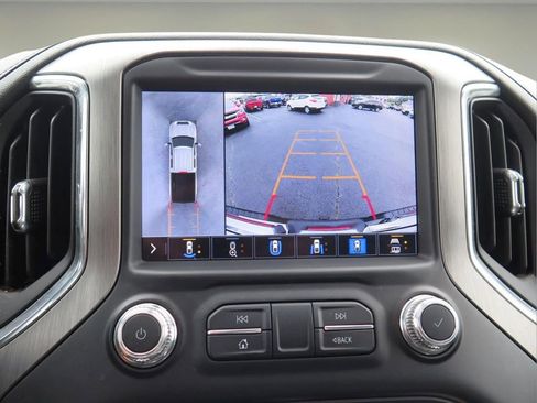 Used 2023 GMC Sierra 3500 Denali w/ Denali Ultimate Package AWD/4WD image 17