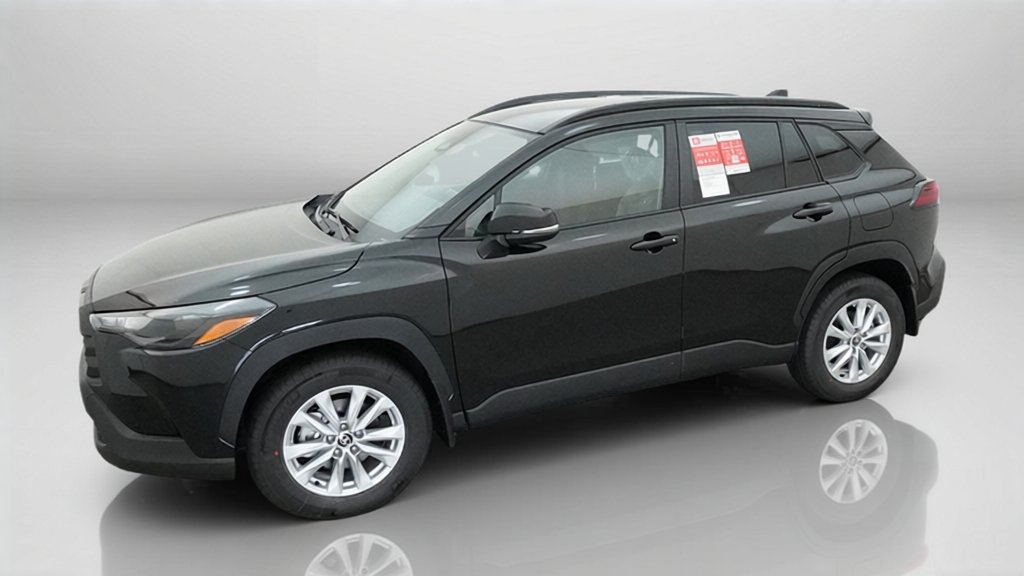 New 2026 Toyota Corolla Cross LE FWD image 33