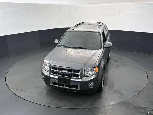 Used 2010 Ford Escape Limited AWD/4WD image 30