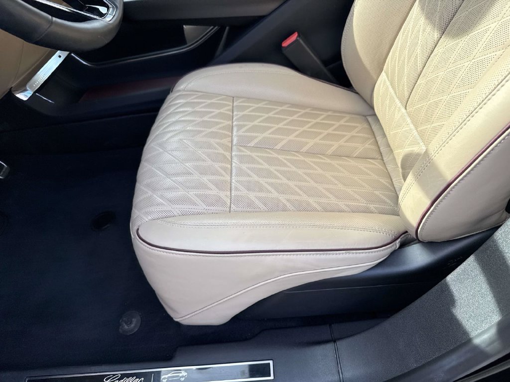 Certified 2026 Cadillac Lyriq Signature Luxury w/ Nappa Leather Package AWD/4WD image 29