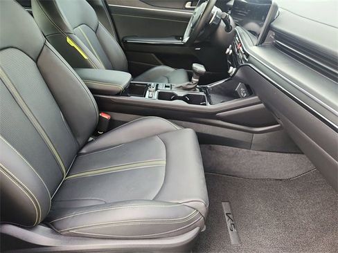 Used 2025 Kia K5 GT w/ GT1 Package image 29