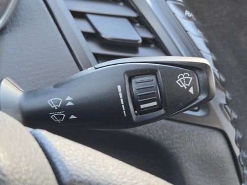 Used 2015 Ford Fiesta SE FWD image 30
