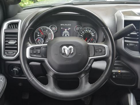 Used 2024 RAM 3500 Big Horn w/ Towing Technology Group AWD/4WD image 7