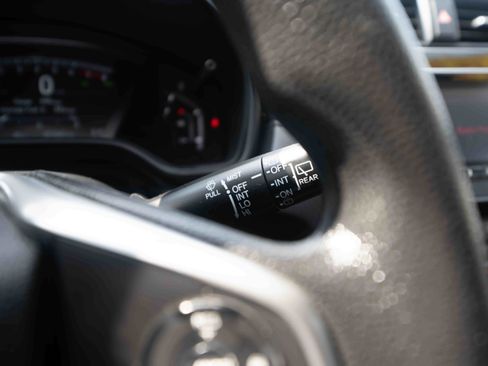 Used 2020 Honda CR-V LX image 14