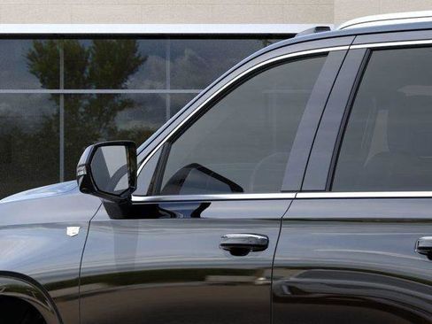 New 2026 Cadillac Escalade Luxury AWD/4WD image 12