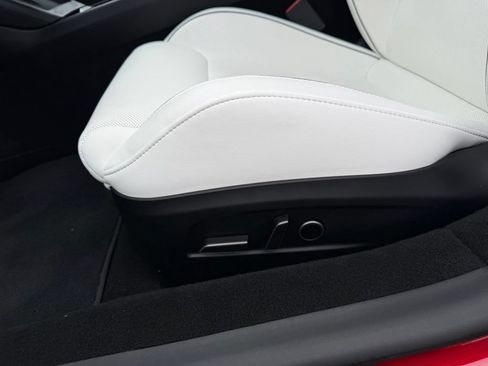 Used 2025 Tesla Model 3 Performance AWD/4WD image 14