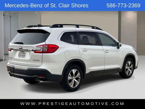 Used 2023 Subaru Ascent Premium w/ Convenience Package image 5