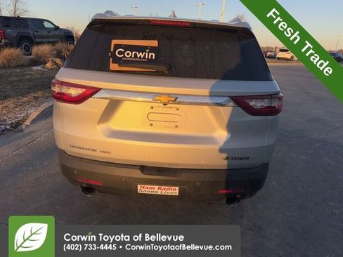 Used 2018 Chevrolet Traverse LT image 8