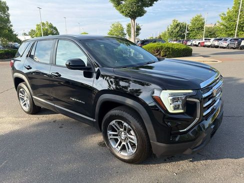 Used 2025 GMC Terrain Elevation AWD/4WD image 9