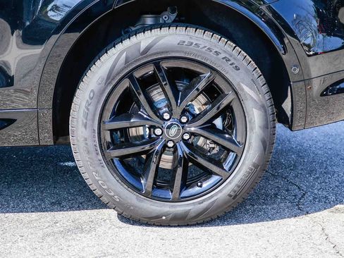 New 2026 Land Rover Discovery Sport Landmark image 8