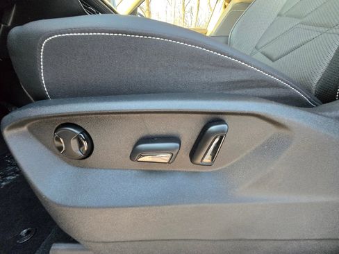 New 2026 Volkswagen Atlas SE image 18