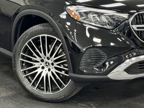 Used 2026 Mercedes-Benz GLC 300 image 5