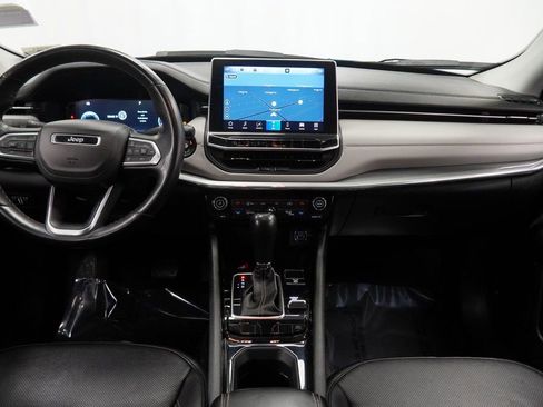 Certified 2022 Jeep Compass Limited w/ Elite Group image 24