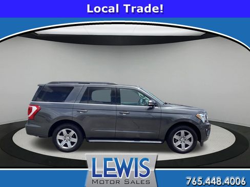 Used 2020 Ford Expedition XLT w/ Equipment Group 202A AWD/4WD image 1