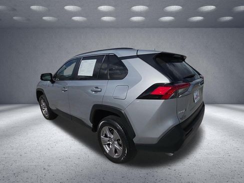 Used 2023 Toyota RAV4 XLE FWD image 5