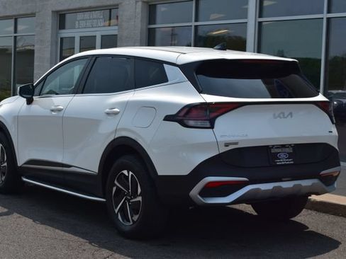 Used 2023 Kia Sportage LX AWD/4WD image 7