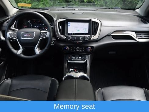 Used 2020 GMC Terrain Denali w/ Denali Premium Package AWD/4WD image 8