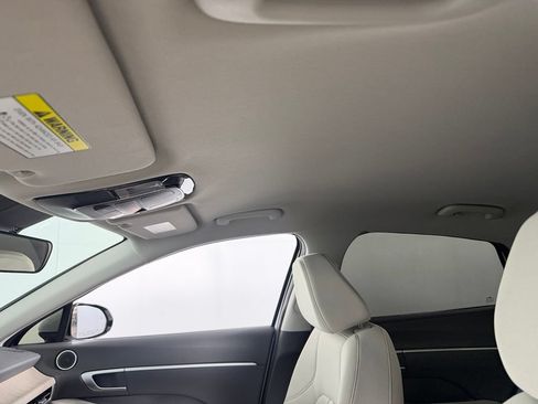 Used 2025 Hyundai Sonata SEL FWD image 24