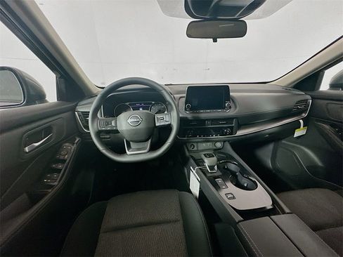 New 2026 Nissan Rogue SV FWD image 21