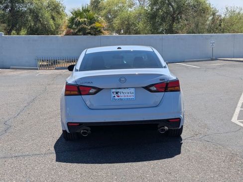 New 2026 Nissan Altima 2.5 SR FWD image 4