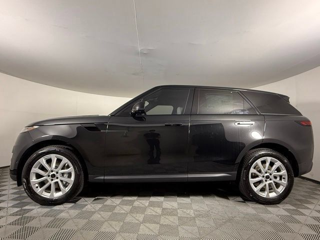 New 2026 Land Rover Range Rover Sport SE AWD/4WD image 3