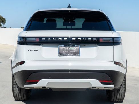 Used 2026 Land Rover Range Rover Velar Dynamic SE AWD/4WD image 4
