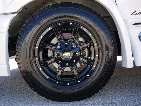 Used 2023 GMC Savana 2500 Extended image 48