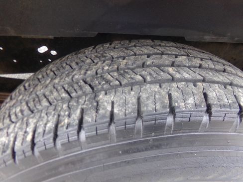 Used 2011 Ford E-350 and Econoline 350 Extended Super Duty w/ Commercial Cargo Van Pkg image 20