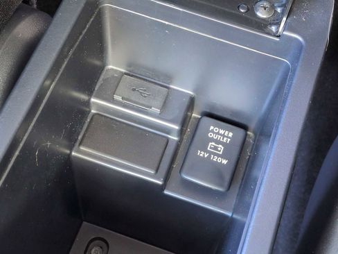 Used 2012 Mitsubishi Outlander Sport ES image 30