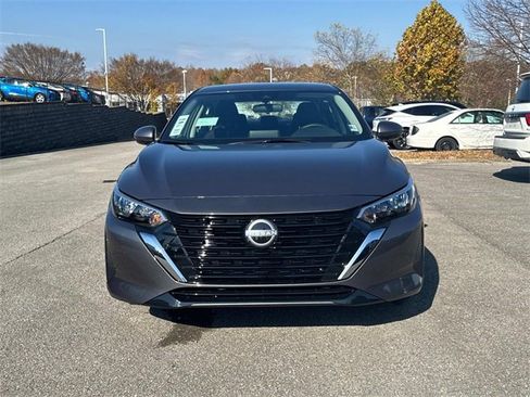 New 2025 Nissan Sentra SV image 9