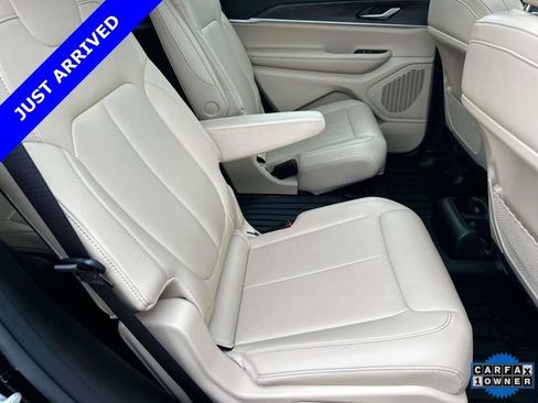 Certified 2023 Jeep Grand Cherokee L Limited image 24