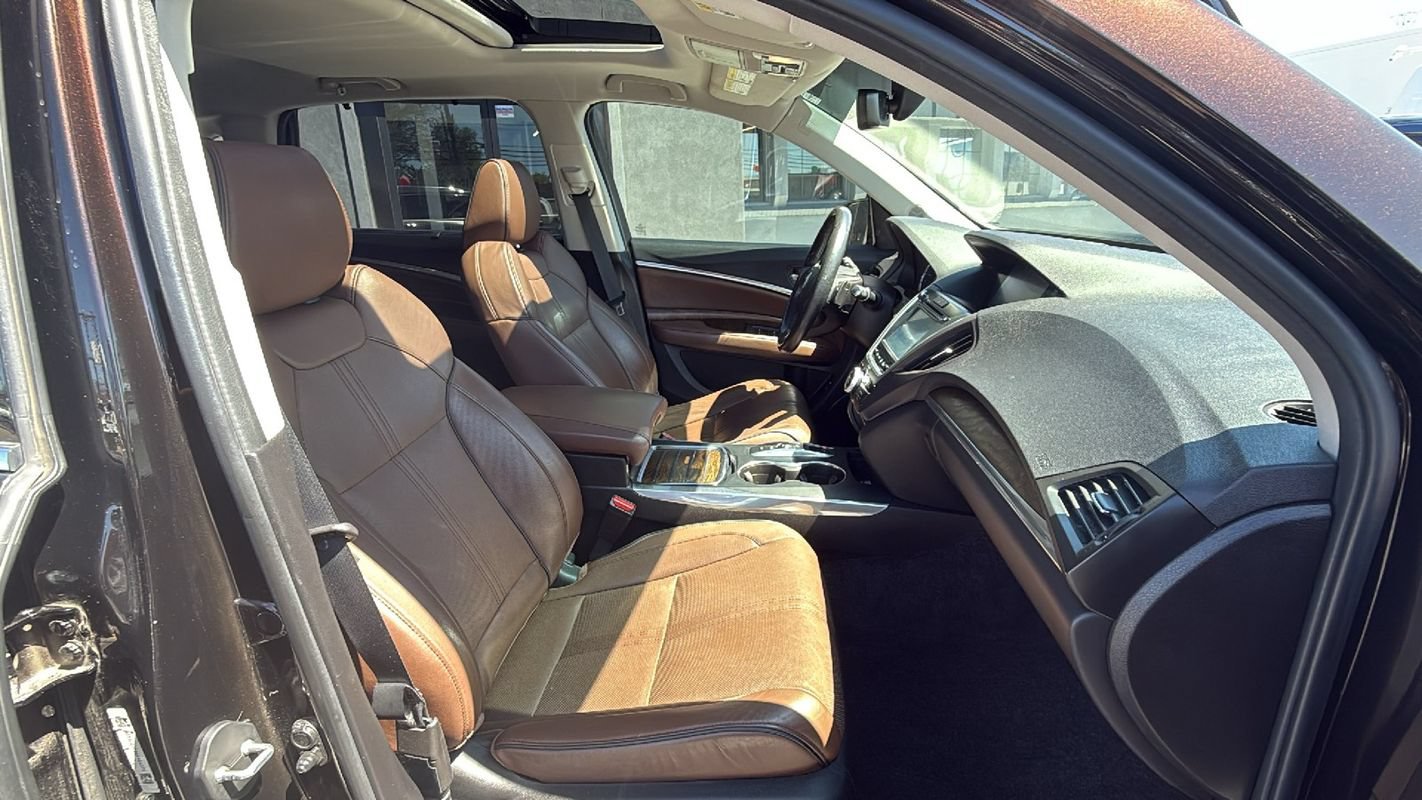 Used 2018 Acura MDX w/ Advance Package AWD/4WD image 18