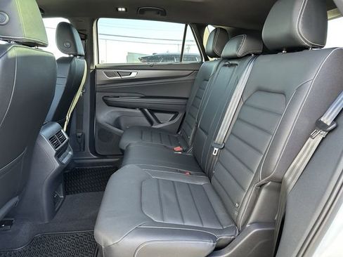 New 2026 Volkswagen Atlas Cross Sport SEL R-Line AWD/4WD image 25
