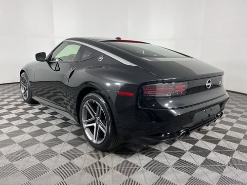 Used 2025 Nissan Z Sport w/ Floor Mat Package RWD image 8