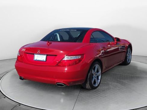 Used 2015 Mercedes-Benz SLK 250 image 5