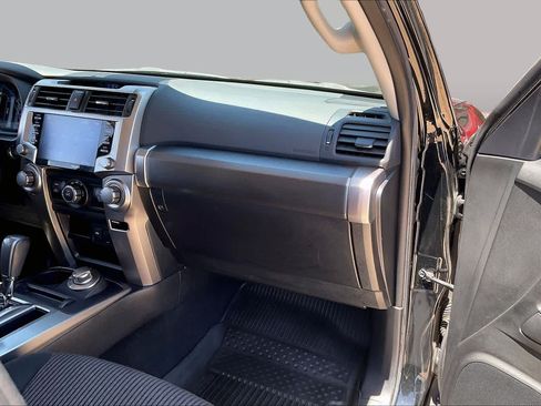 Used 2022 Toyota 4Runner Trail Special Edition AWD/4WD image 18