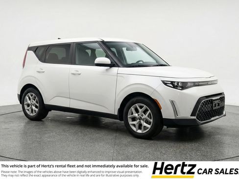 Used 2025 Kia Soul LX w/ LX Technology Package image 1