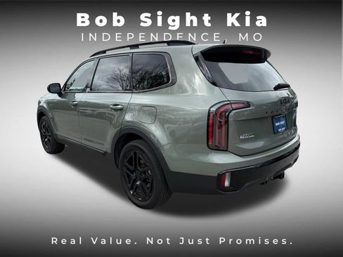 Used 2025 Kia Telluride EX X-Line image 9