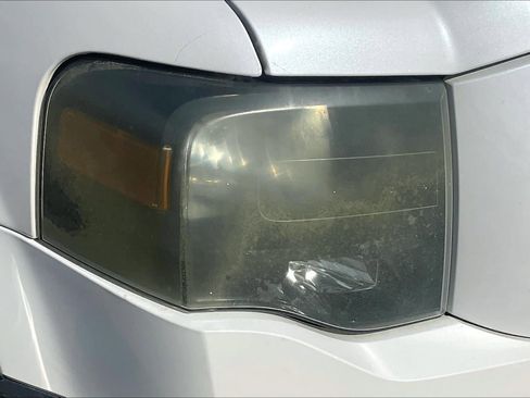 Used 2011 Ford Expedition XLT w/ 202A Rapid Spec Order Code image 30