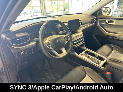 Used 2023 Ford Explorer XLT w/ Equipment Group 202A AWD/4WD image 26