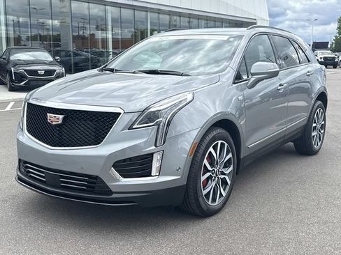Certified 2024 Cadillac XT5 Sportv w/ Technology Package AWD/4WD image 1