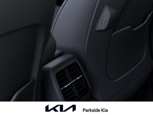 New 2025 Kia Niro EX Touring image 26