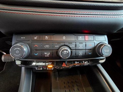 New 2026 Dodge Durango GT image 13