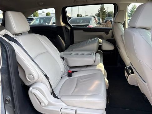 Used 2025 Honda Odyssey EX-L image 10