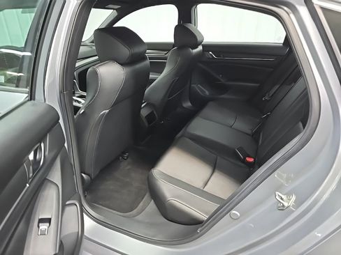 Used 2019 Honda Accord Sport image 31