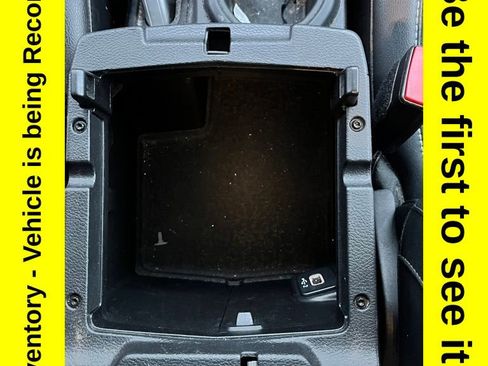 Used 2022 Jeep Wrangler Unlimited Sahara w/ Cold Weather Group image 25