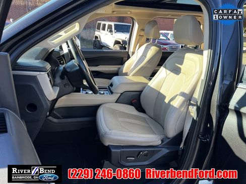 Used 2024 Ford Expedition Max Limited image 11