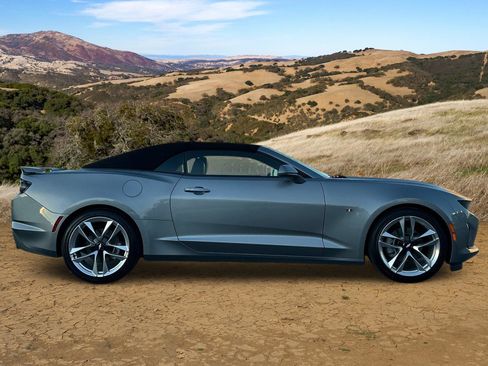 Used 2023 Chevrolet Camaro LT w/ RS Package image 3