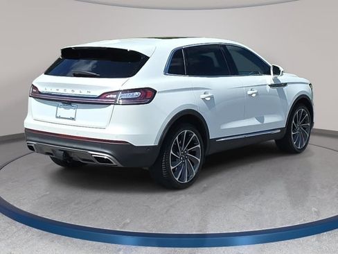 Used 2023 Lincoln Nautilus Reserve w/ Equipment Group 201A AWD/4WD image 5